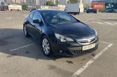 Хэтчбек Opel Astra 2013 в 