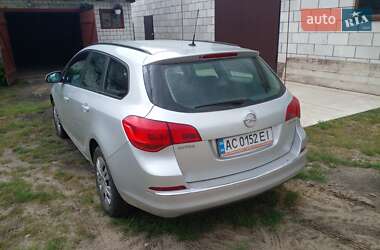 Універсал Opel Astra 2015 в 