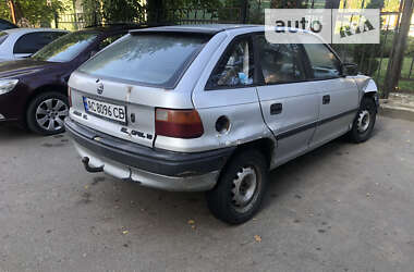 Хэтчбек Opel Astra 1992 в Черновцах