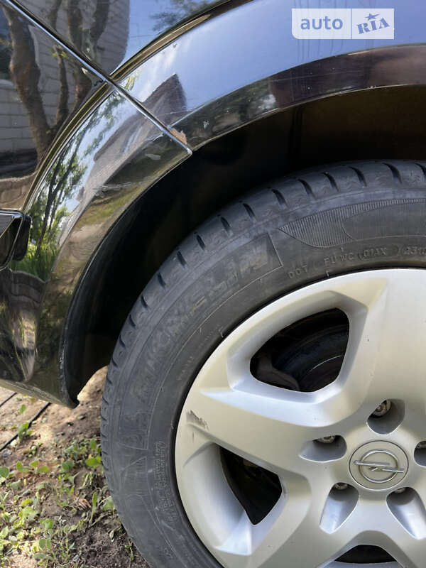 Хэтчбек Opel Astra 2007 в Харькове