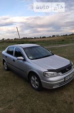 Хетчбек Opel Astra 1999 в Магдалинівці