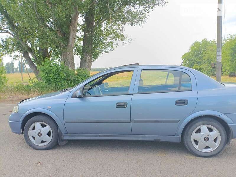 Opel Astra 2007