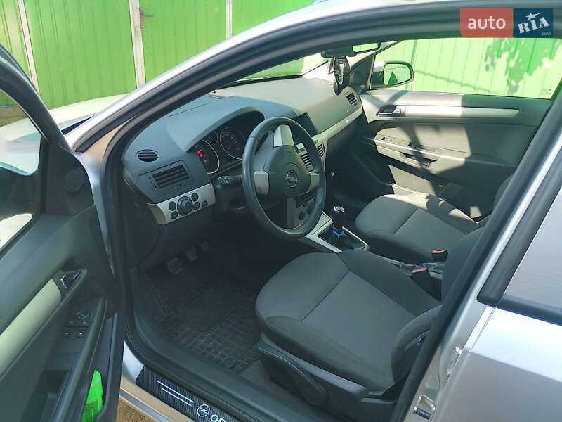 Универсал Opel Astra 2008 в Измаиле фото 3 Универсал Opel Astra 2008 в Измаиле