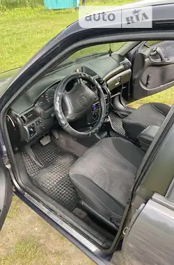 Opel Astra 1996