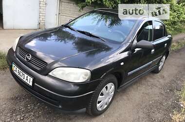 Седан Opel Astra 2006 в Черкасах