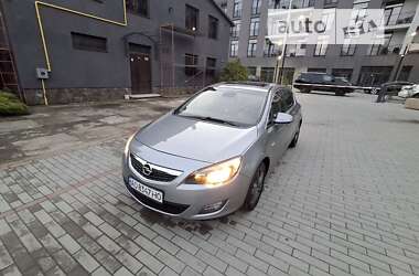 Opel Astra 2010