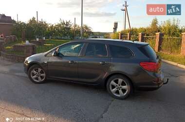 Універсал Opel Astra 2011 в Кременці