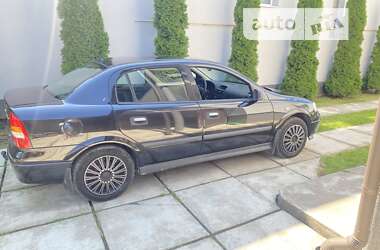 Седан Opel Astra 2007 в Тячеві