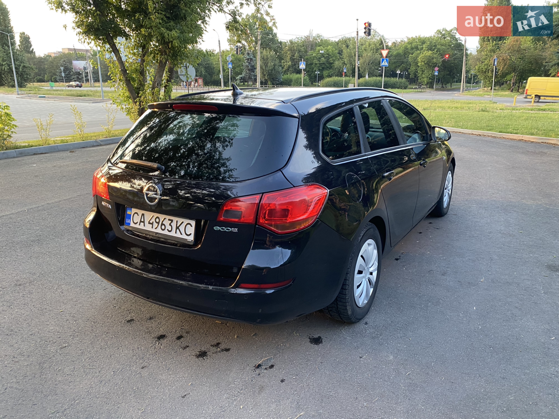 2011 Opel Astra - мініатюра 5