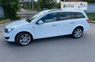 Opel Astra 2010