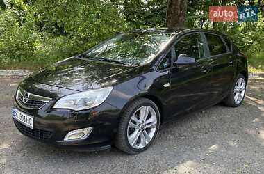 Opel Astra 2010