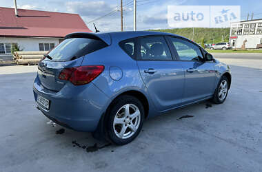 Хетчбек Opel Astra 2010 в Теребовлі