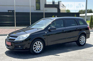 Универсал Opel Astra 2008 в Луцке