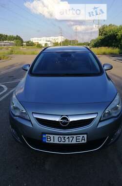 Opel Astra 2011