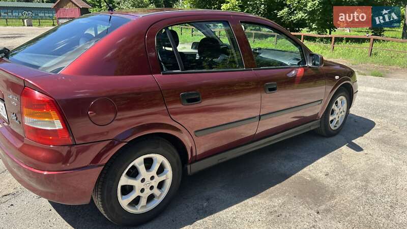 Хэтчбек Opel Astra 1999 в Сумах
