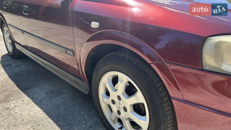 Хэтчбек Opel Astra 1999 в Сумах