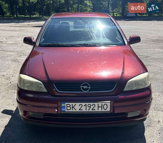 Хэтчбек Opel Astra 1999 в Сумах