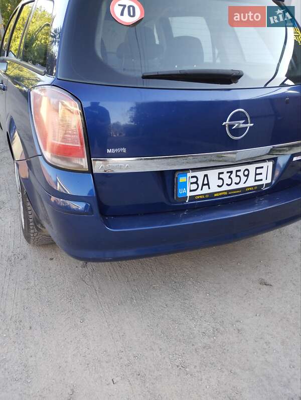 Универсал Opel Astra 2006 в Кропивницком