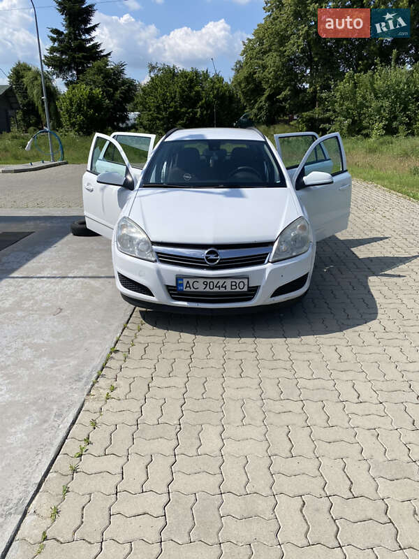 Opel Astra 2009