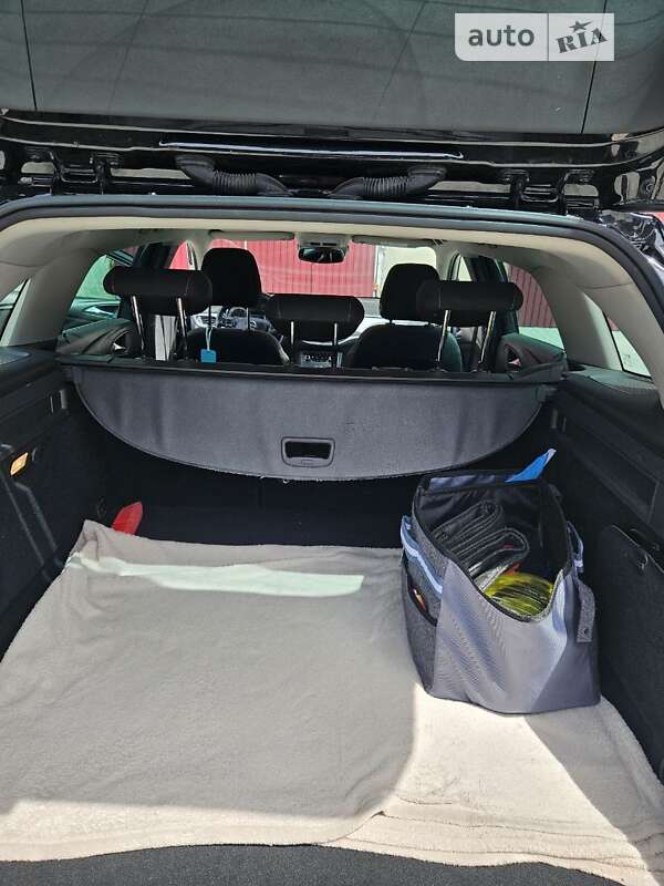 Универсал Opel Astra 2017 в Черновцах