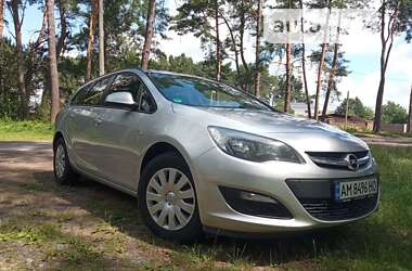 Opel Astra 2015