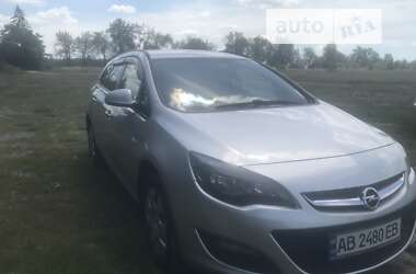 Універсал Opel Astra 2013 в Жмеринці