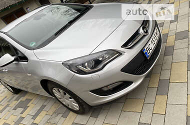 Opel Astra 2015