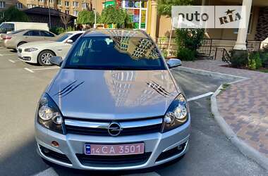 Універсал Opel Astra 2006 в Києві