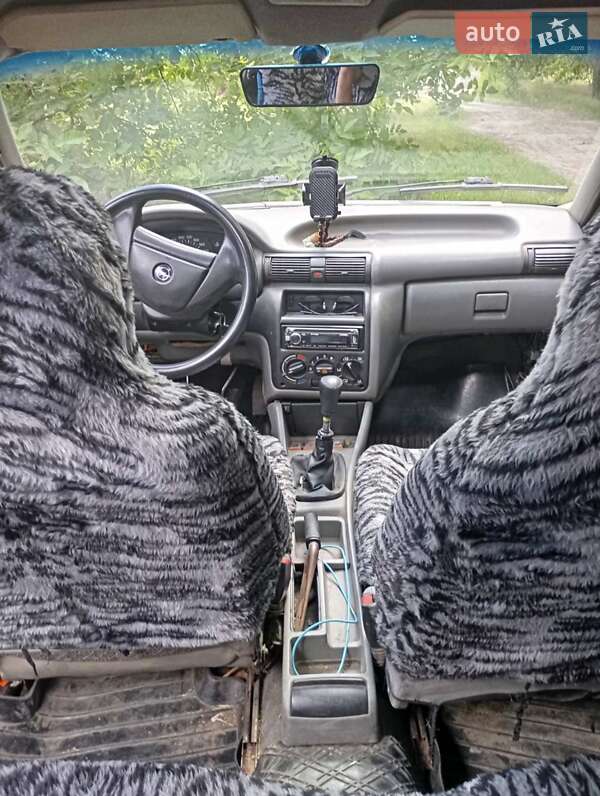 Универсал Opel Astra 1992 в Киеве