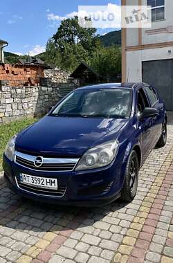 Opel Astra 2011