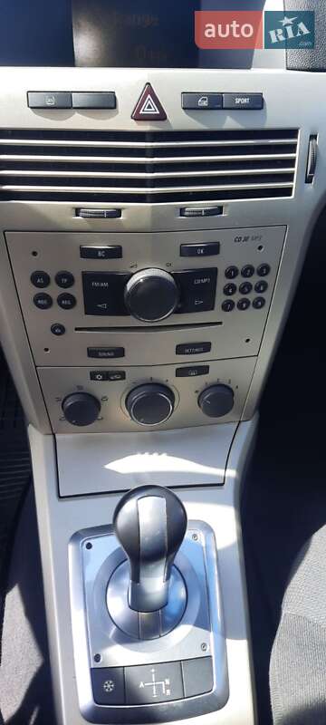 Универсал Opel Astra 2007 в Запорожье