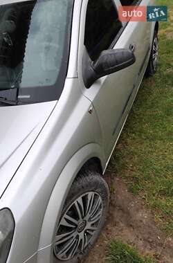 Универсал Opel Astra 2004 в Черновцах