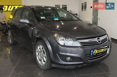 Opel Astra 2010