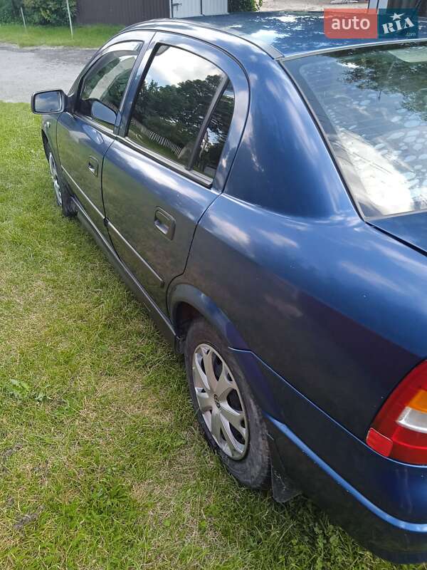 Седан Opel Astra 2002 в Шумске фото 3 Седан Opel Astra 2002 в Шумске