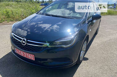 Универсал Opel Astra 2018 в Стрые