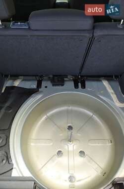 Хэтчбек Opel Astra 2007 в 