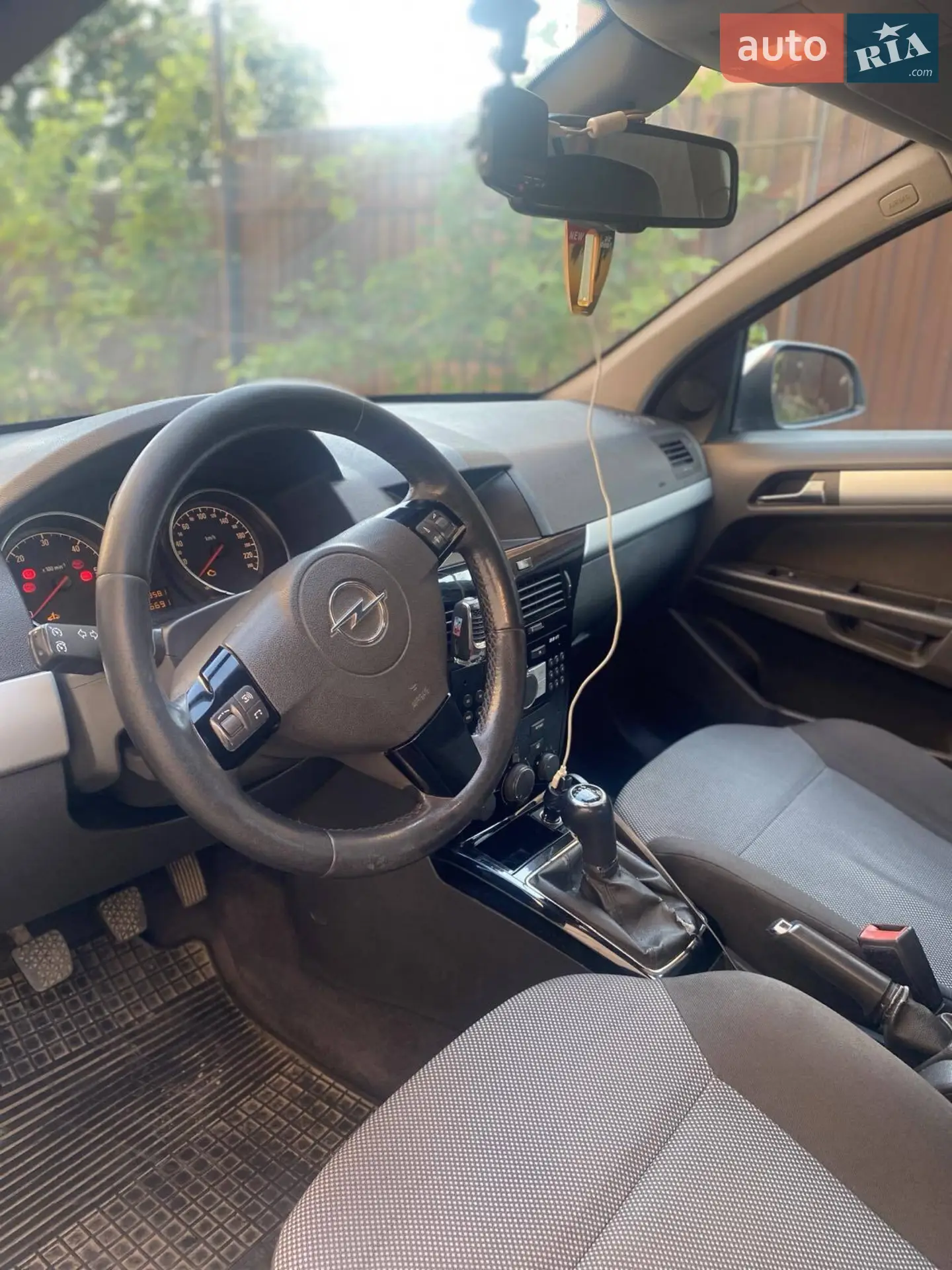 2010 Opel Astra - мініатюра 6