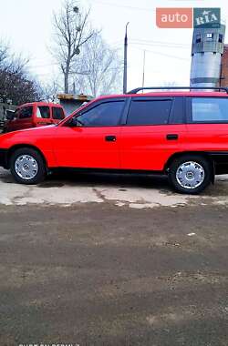 Универсал Opel Astra 1994 в 