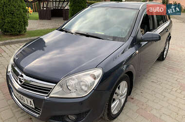 Універсал Opel Astra 2007 в Верховині