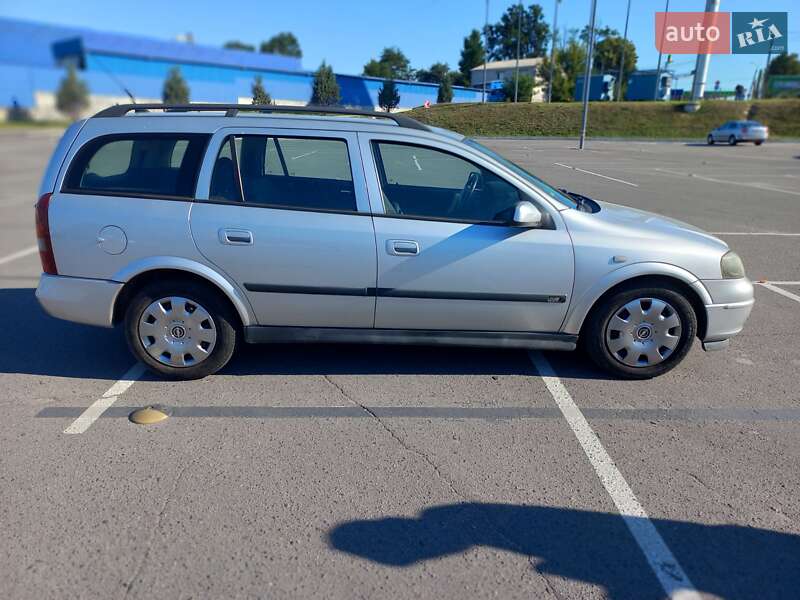 Универсал Opel Astra 2004 в Виннице