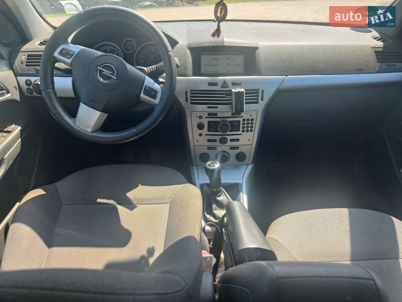 Універсал Opel Astra 2009 в Умані фото 3 Універсал Opel Astra 2009 в Умані