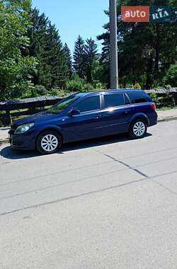 Универсал Opel Astra 2006 в 