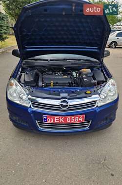 Универсал Opel Astra 2008 в 
