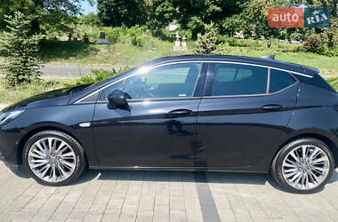 Хэтчбек Opel Astra 2015 в 
