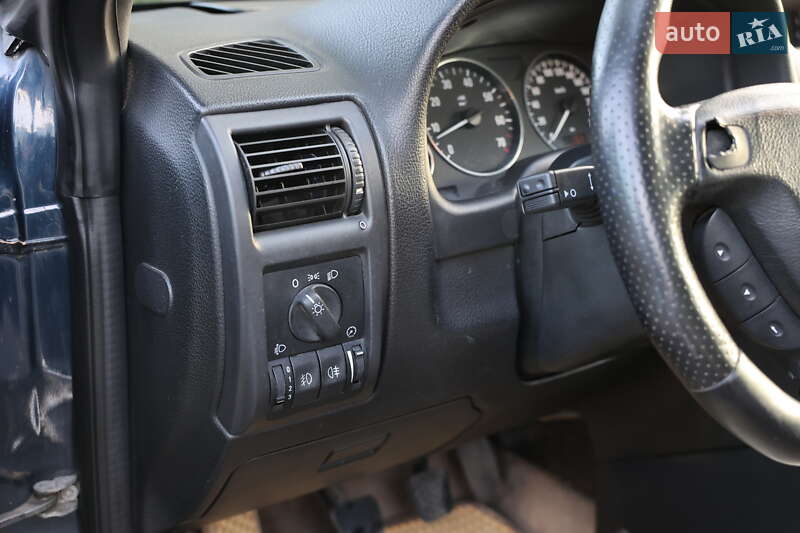 Кабріолет Opel Astra 2002 в Львові