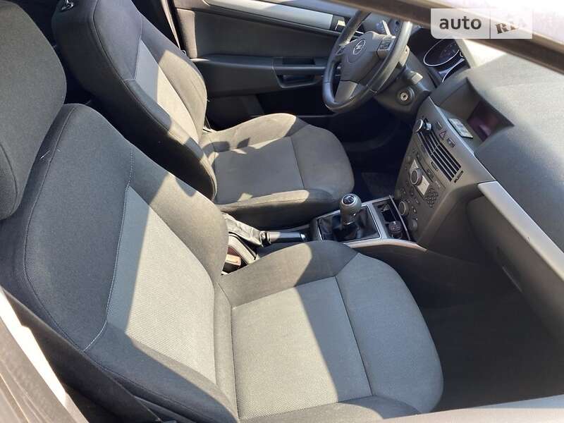 Универсал Opel Astra 2005 в Ланчине фото 8 Универсал Opel Astra 2005 в Ланчине