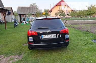 Універсал Opel Astra 2010 в Ратному