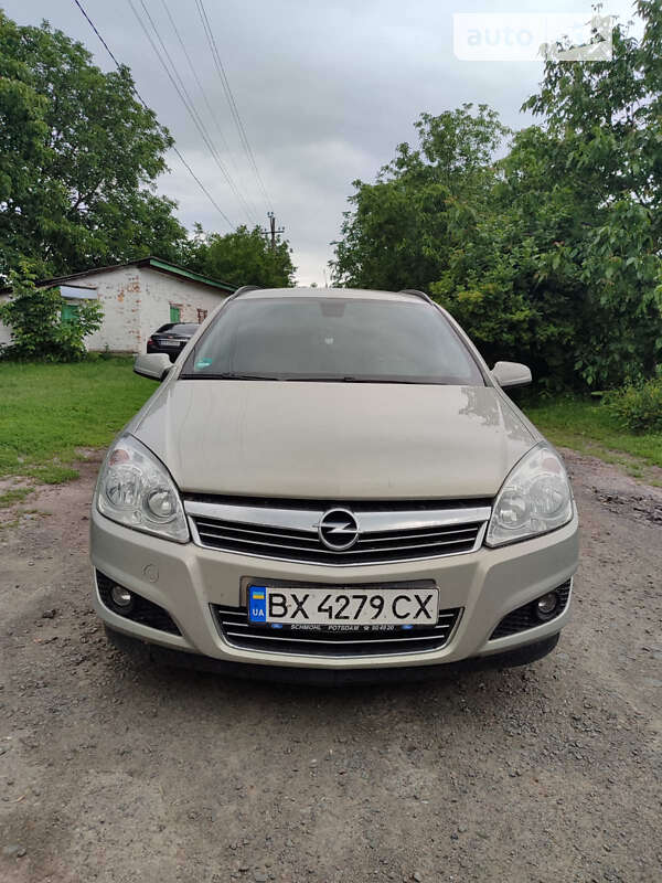 Универсал Opel Astra 2007 в Хмельницком