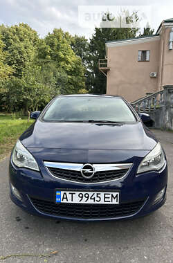 Opel Astra 2010