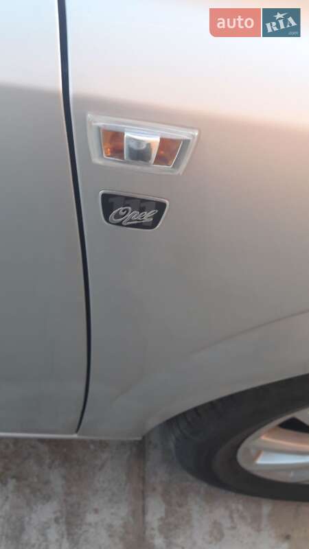 Універсал Opel Astra 2010 в Бердичеві